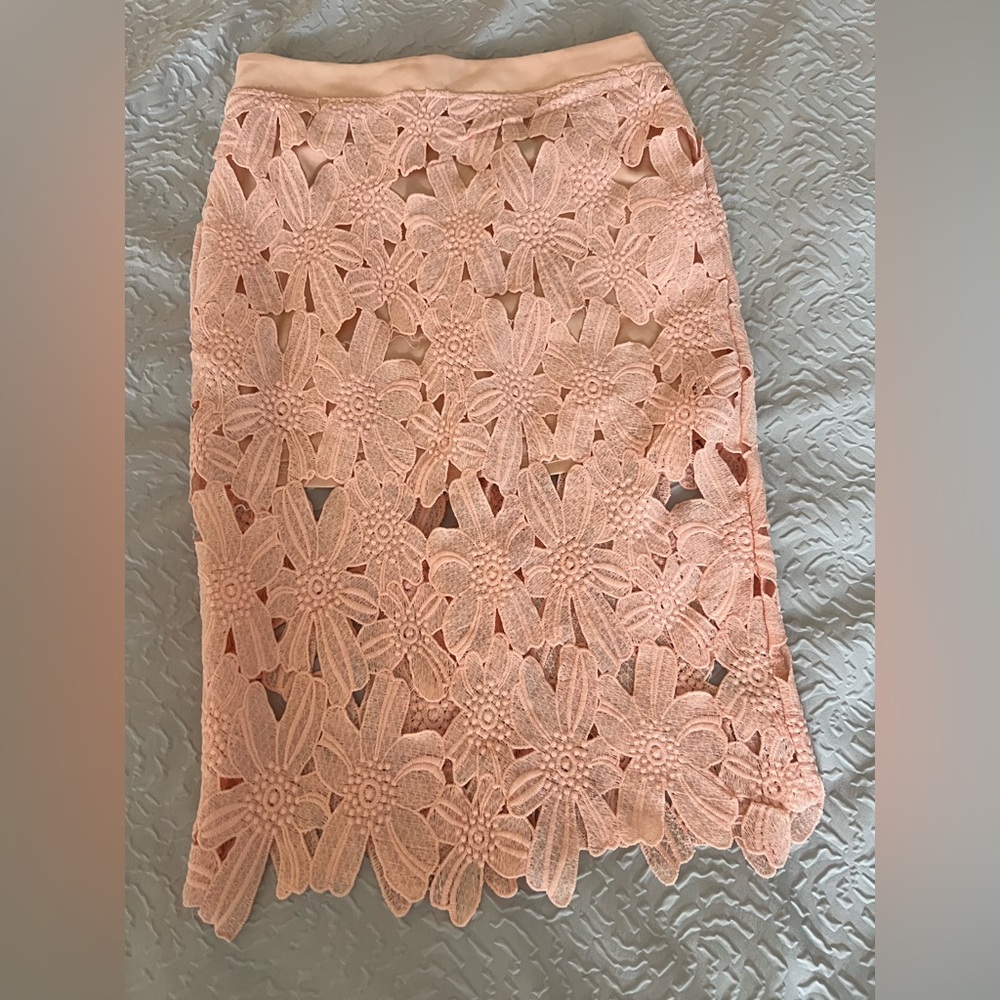 Laser floral cutout pencil skirt